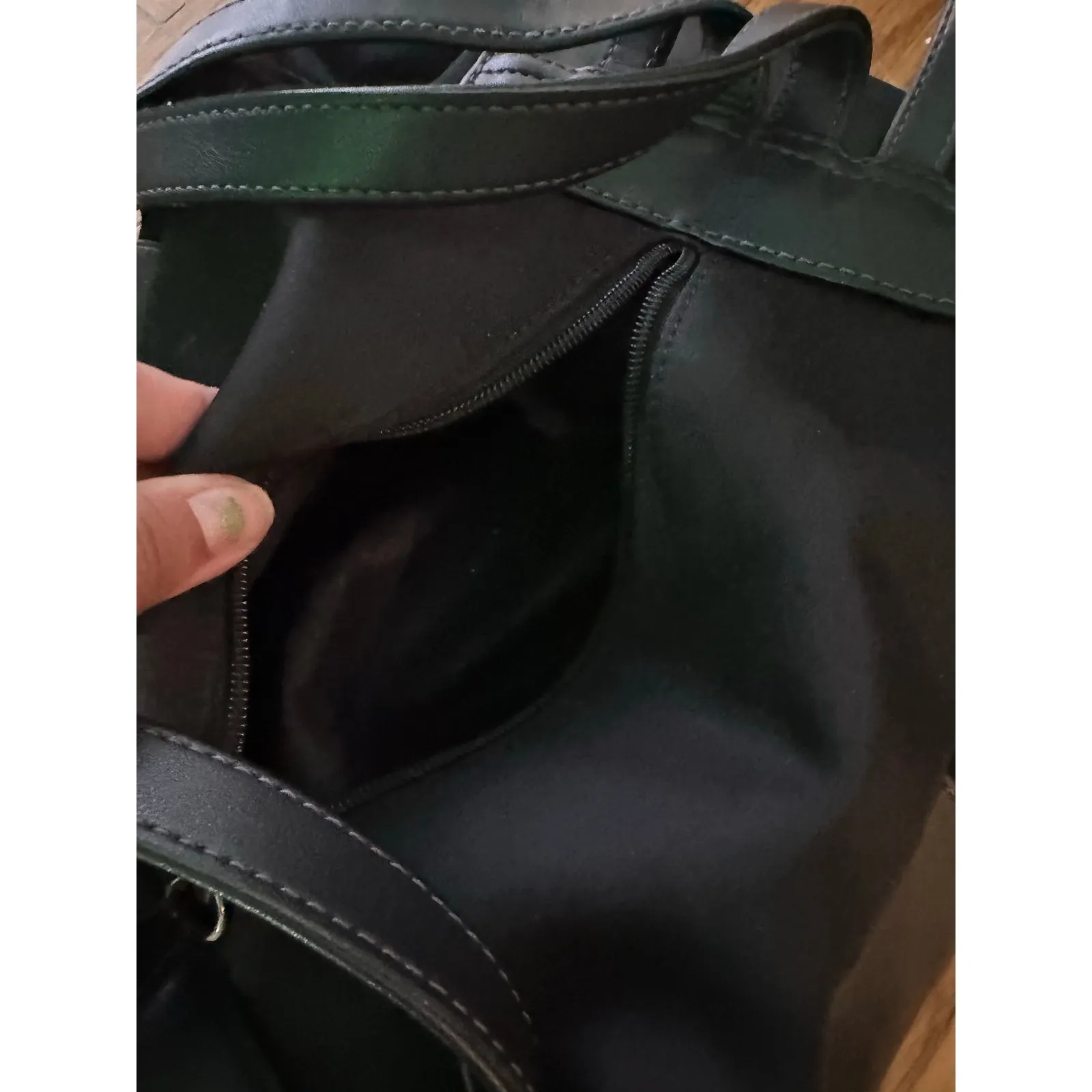 Liz Claiborne Backpack Adjustable Straps Side & Front Zip Pockets - Image 5