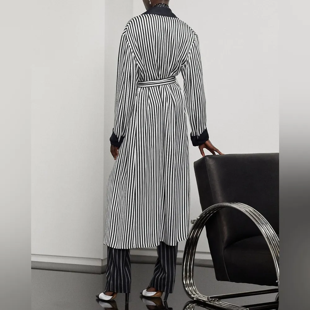 Ralph Lauren $2890 Purple Label Black and White Stripe Kalpita Coat Size 10 - Image 3