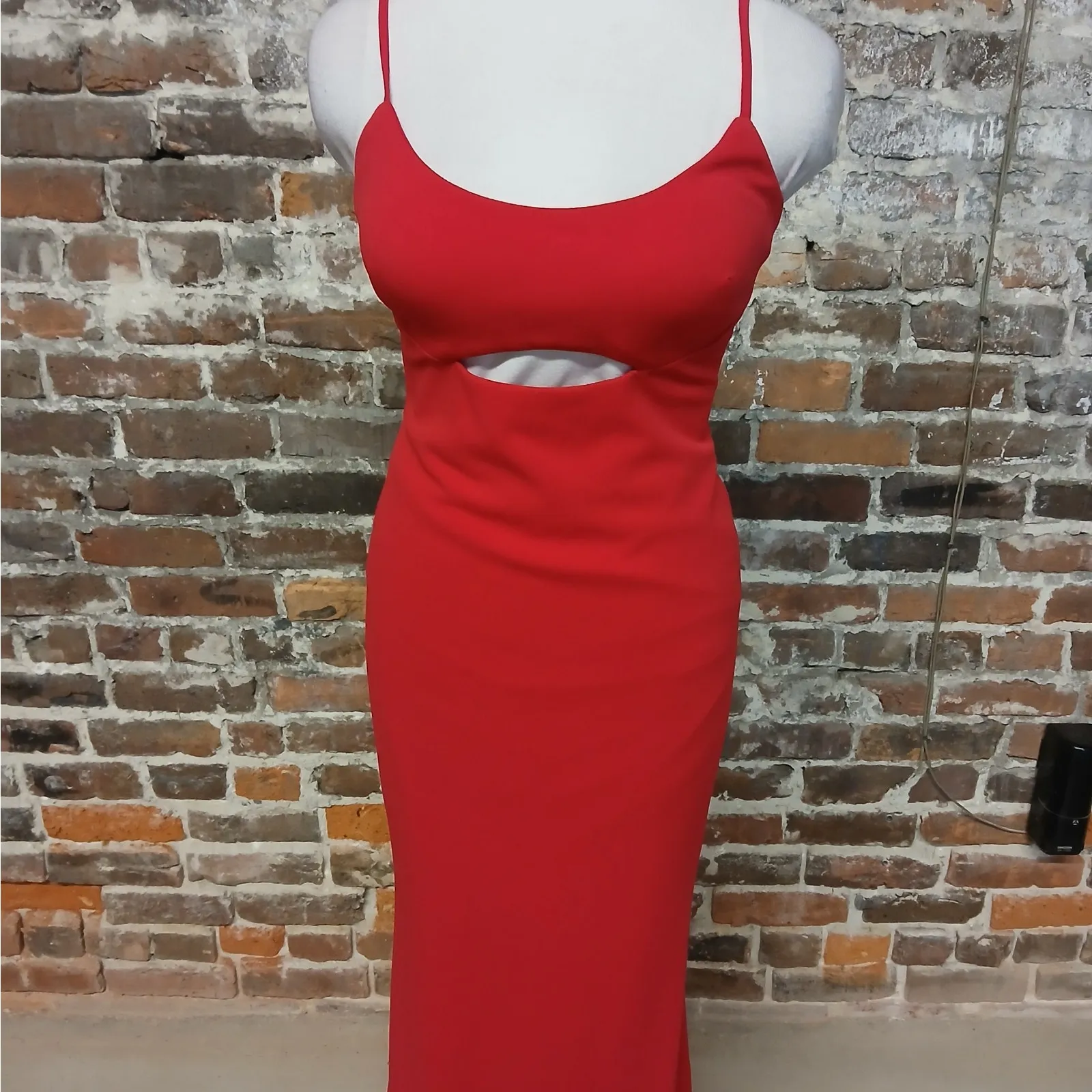 Betsy & Adam Formal Evening Gown Women's 4 Red Special Occasion Dress Party - Image 5