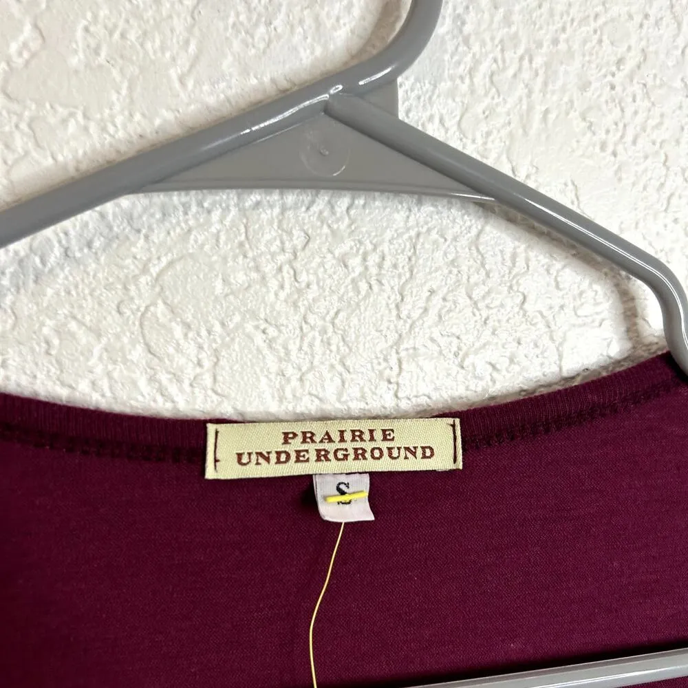 Prairie Underground Ruffle Tee Womens Size Small African Violet NWT NEW Maroon Red - Image 3