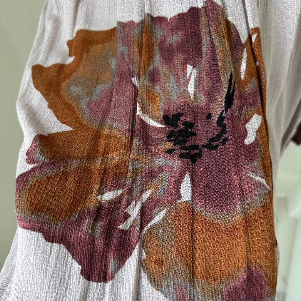 Entro Mauve Floral Ruffle Cold Shoulder Blouse Size Large - Image 8