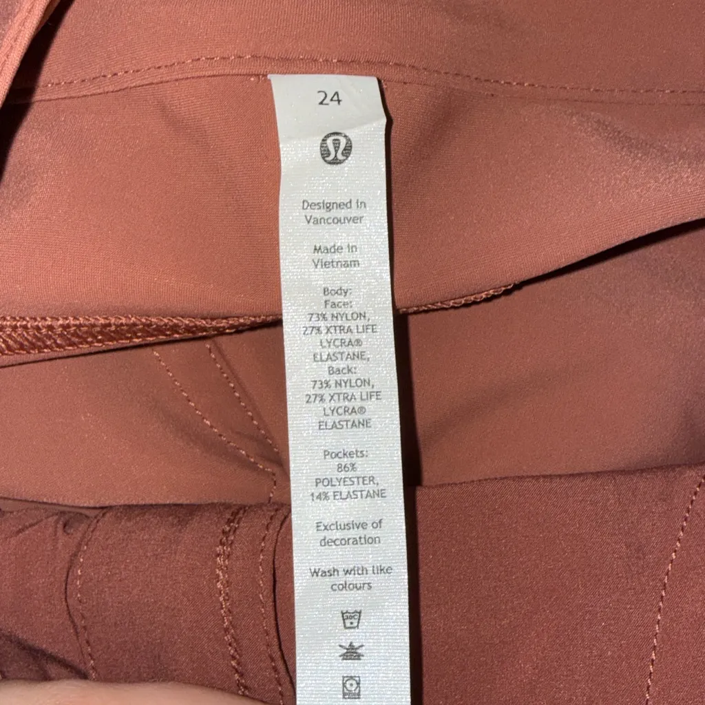 Lululemon Women’s Sz 24 City Sleek Slim-Fit 5 Pocket High-Rise Pant New NWT - Image 4