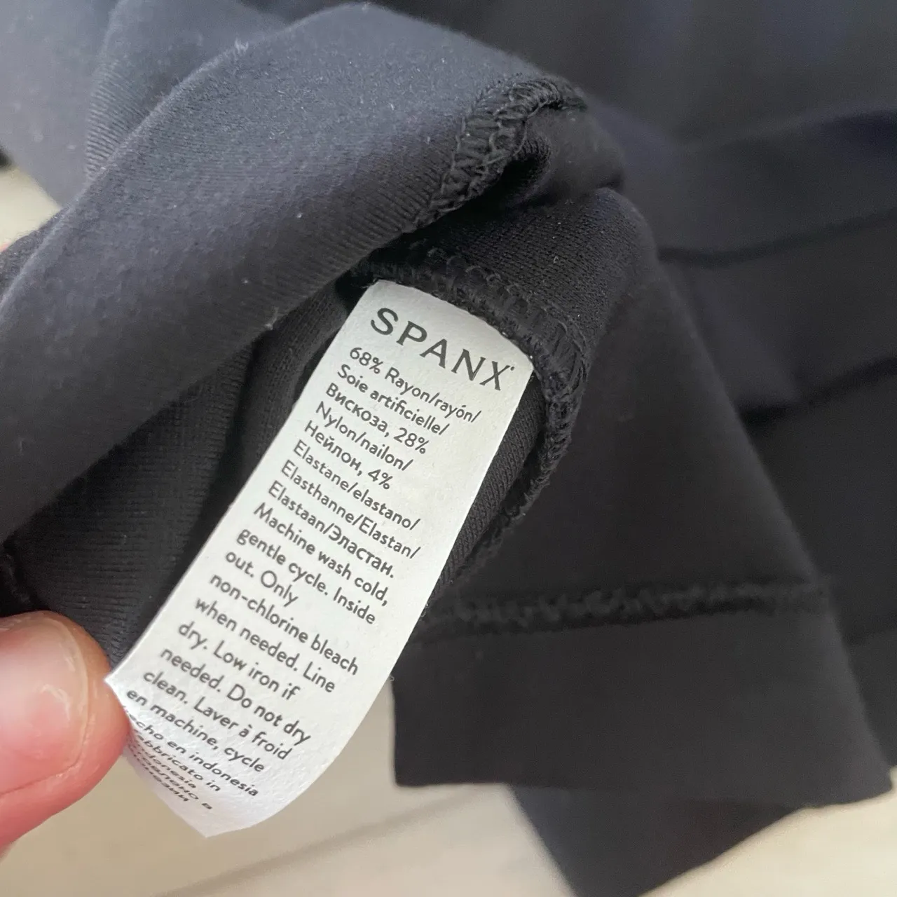 SPANX Womens Black Short‎ Sleeve Zip Back Slimming Funnel Top Shirt Size XL - Image 6