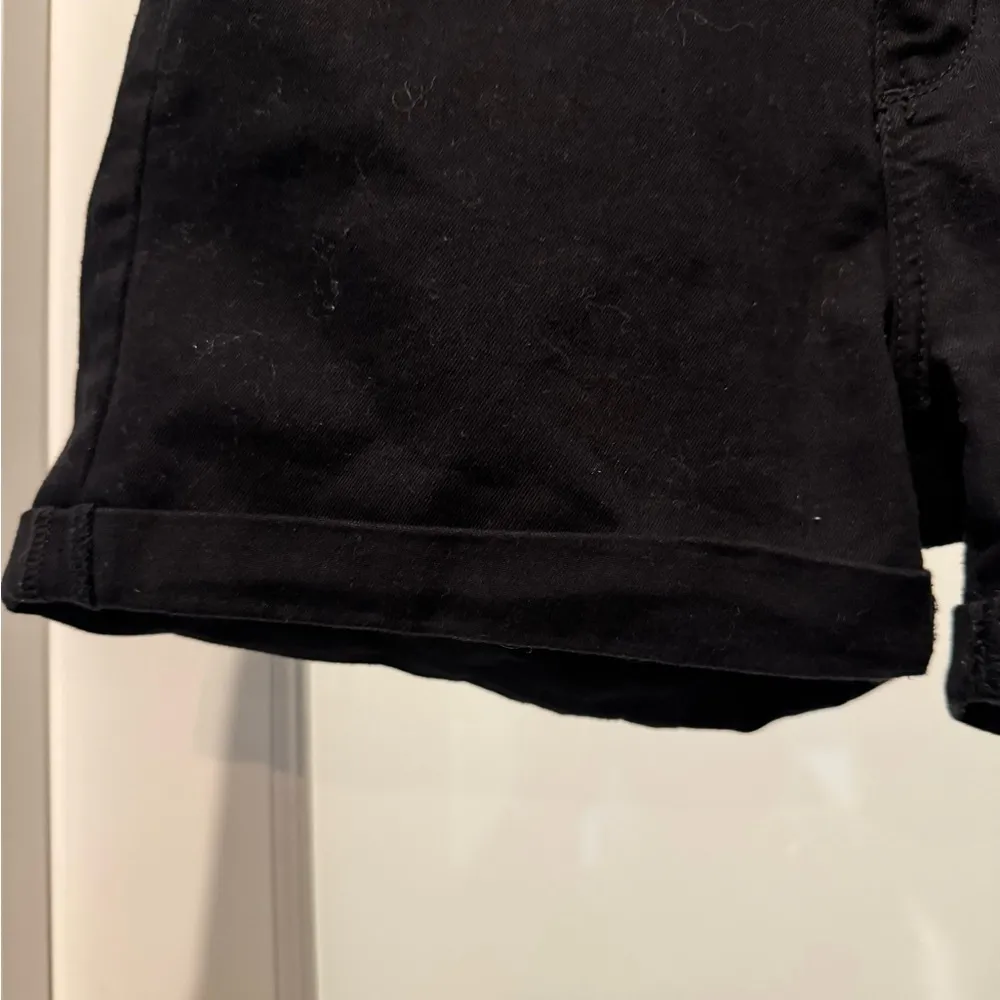 Universal Thread High Rise Midi Denim Shorts Black Size 8 - Image 3