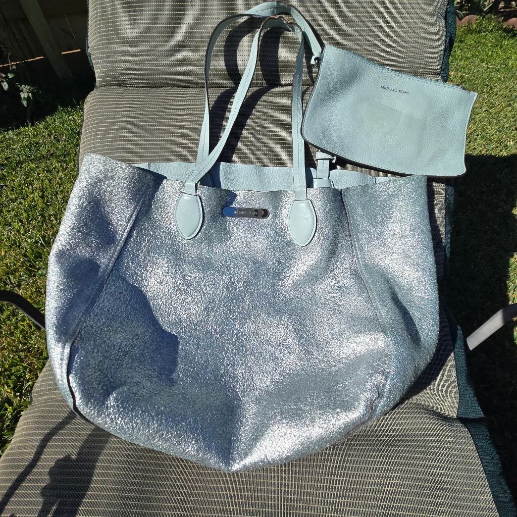 Michael Kors Light Blue/Silver Leather Tote Damaged Handles - Image 12