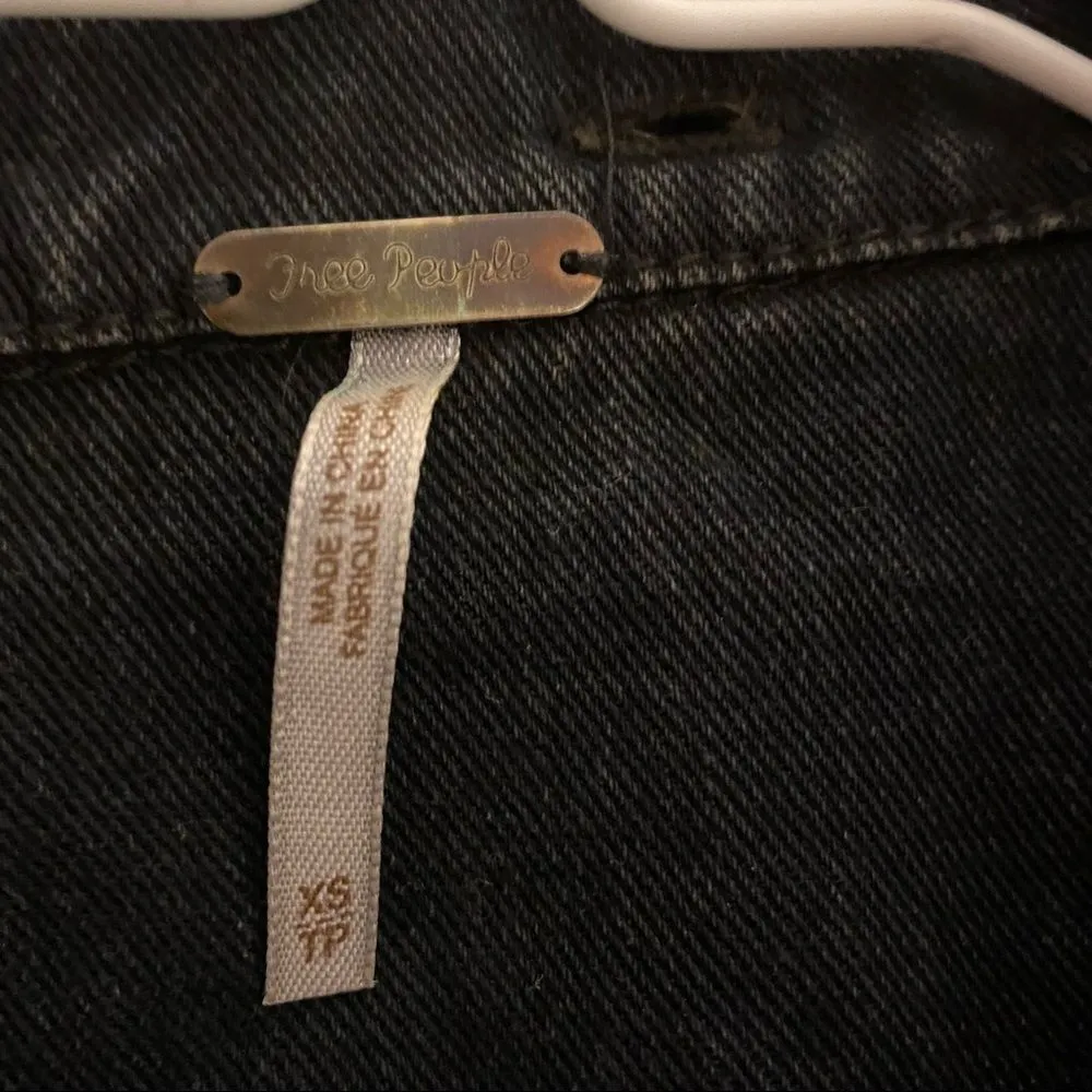 FREE PEOPLE Denim Trucker Jacket Black Knit Hoodie SZ XS - Image 11