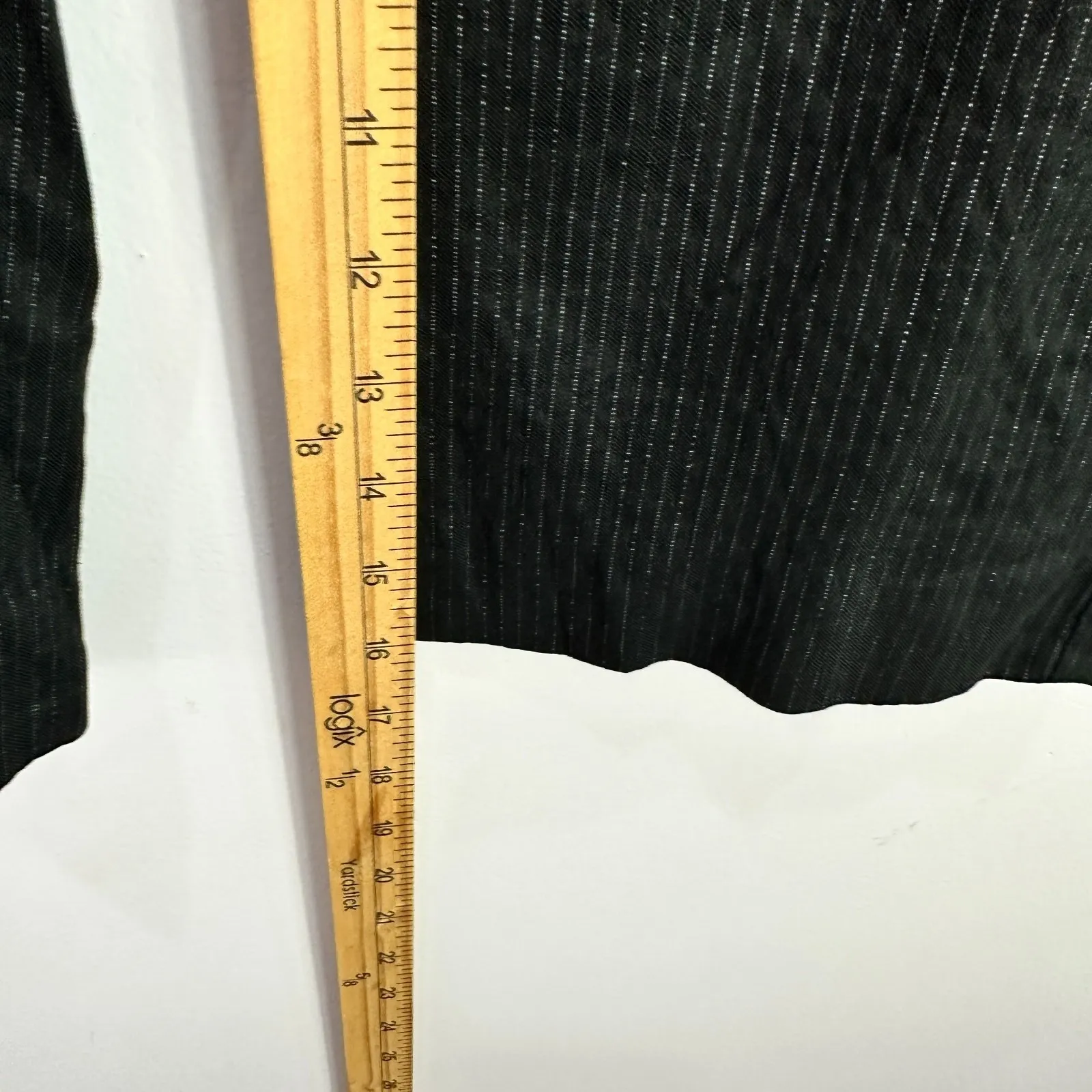 Theory Womens Pants 4 Black Pinstripe Linen Blend Bermuda Tailored Office Career - Image 6