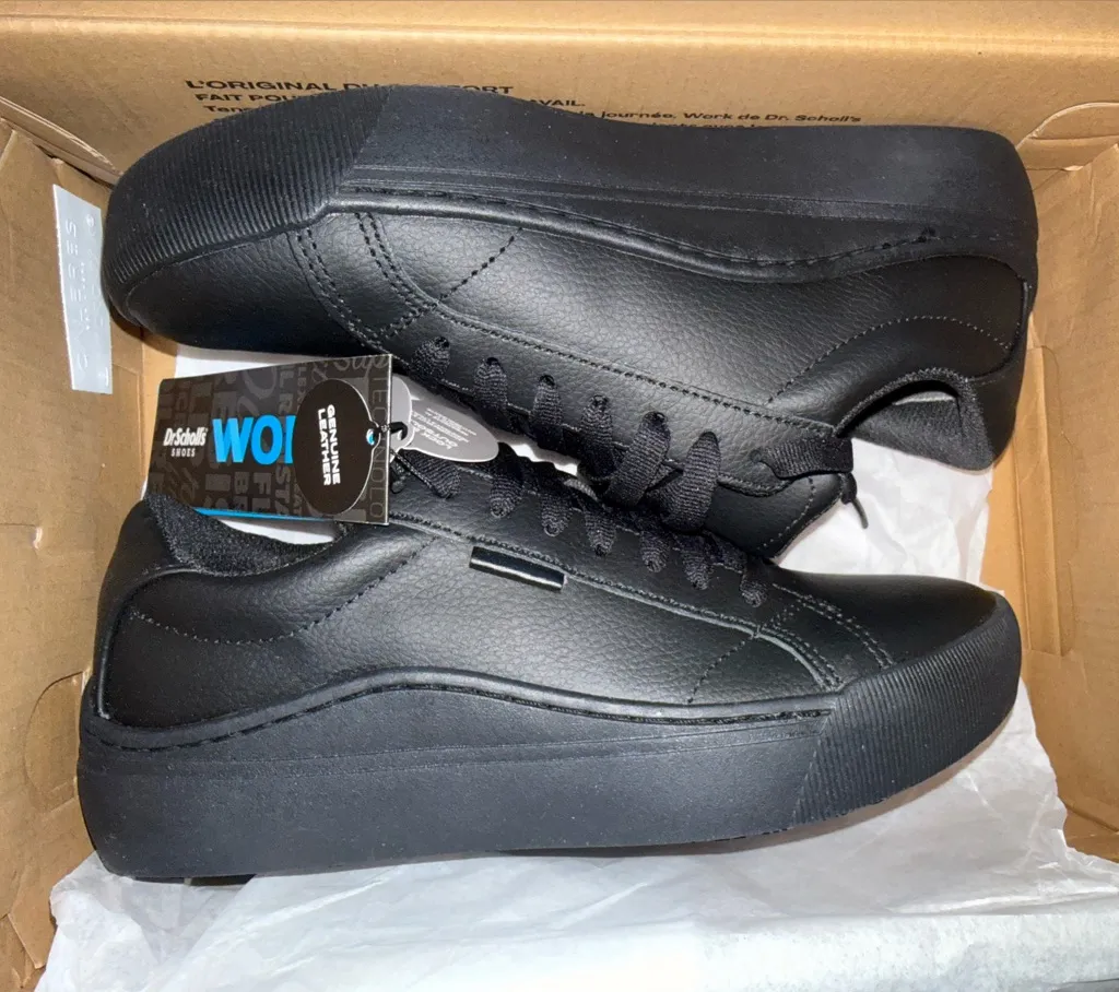 Dr. Scholl’s Work “Time On SR” Black Leather Non-Slip Shoes – Women’s 6 M - Image 1