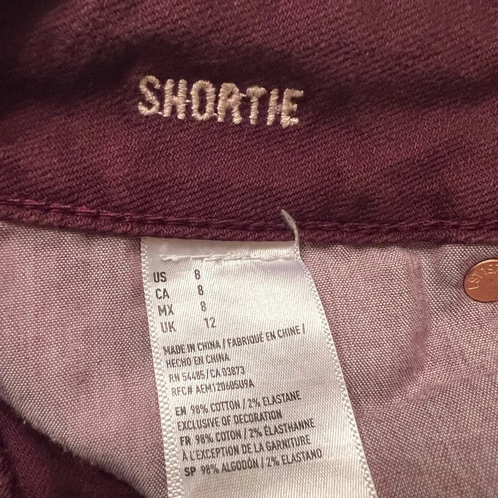 American Eagle Shortie Stretch Distressed Maroon Shorts 8 - Image 3