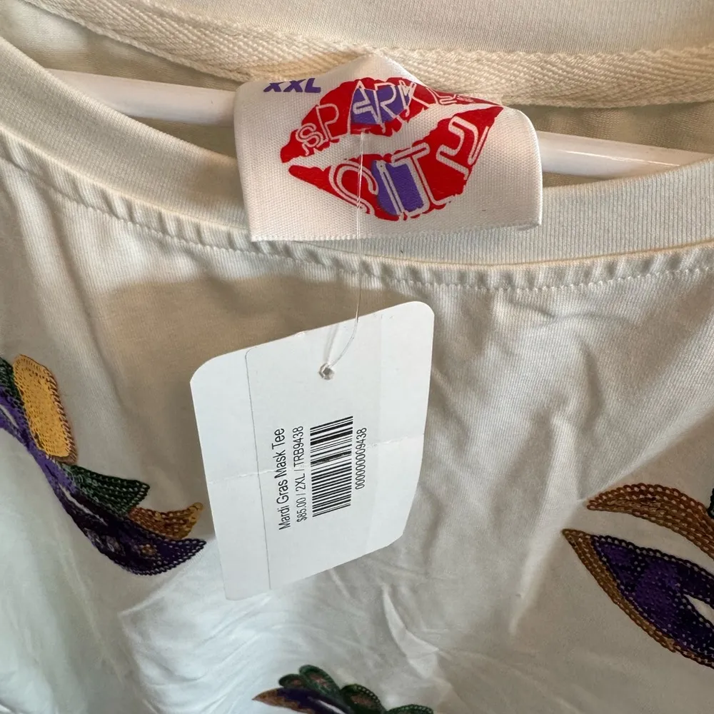 Sequin Mardi Gras mask tee White Size XXL - Image 6