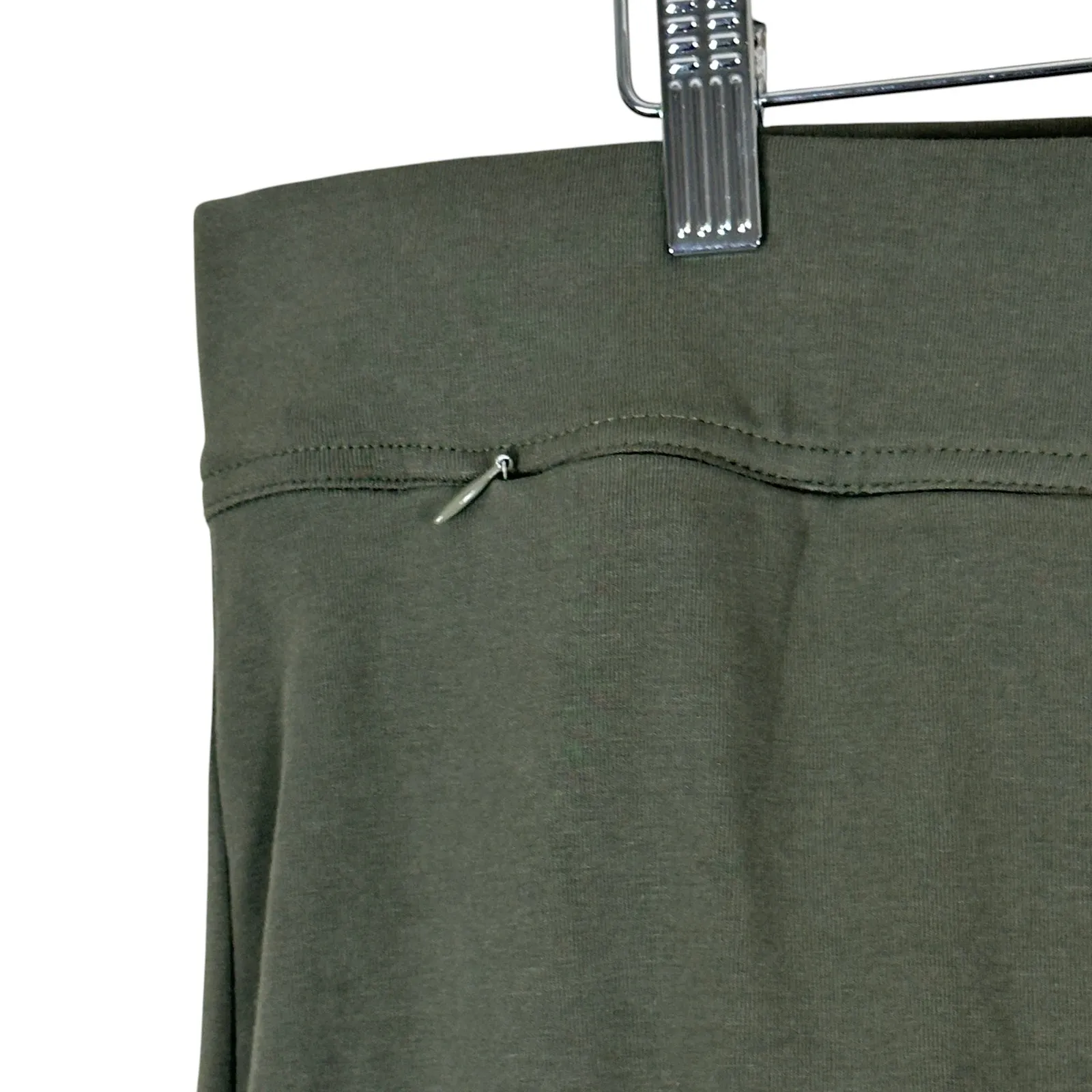 NWT Lands' End Capri Pants Women’s XXL Green Cotton Minimalist Casual Basic - Image 3