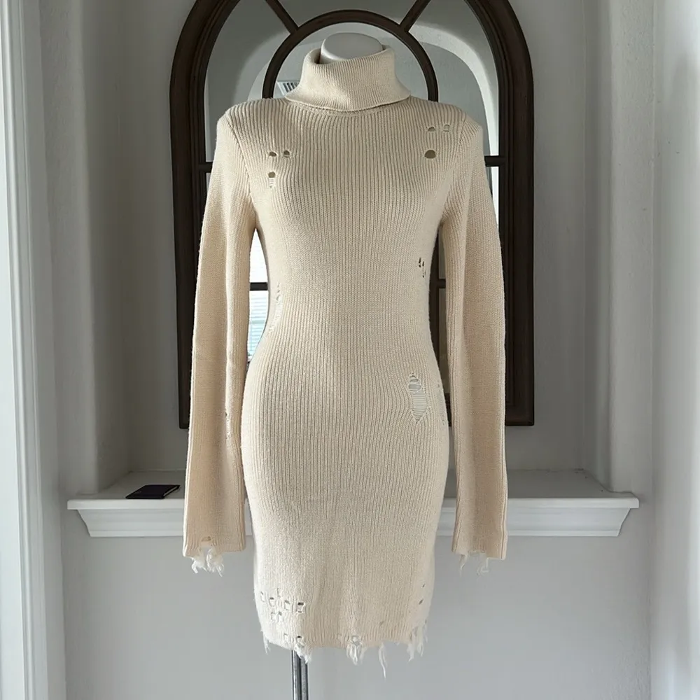 x REVOLVE Keeney Dress, Ivory, Size M Retail $158 EXCELLENT! - Image 12