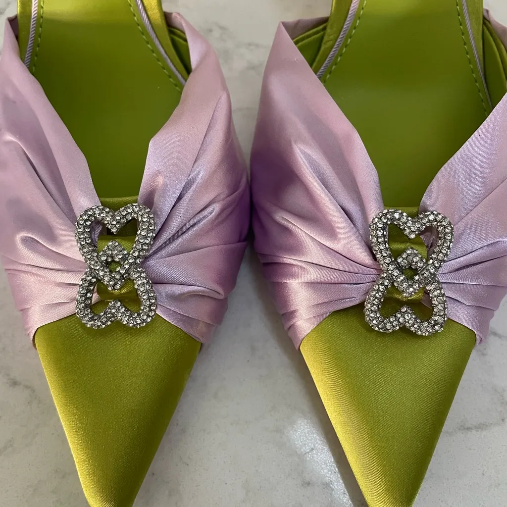 New!‎ Gianni Bini Michah Satin
Heart Embellished Slingback
Pumps Sz 10 - Image 5