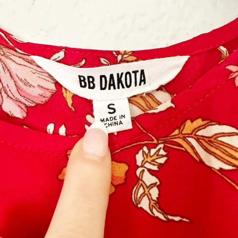 BB DAKOTA Red Bloom With A View Blouse - Image 3