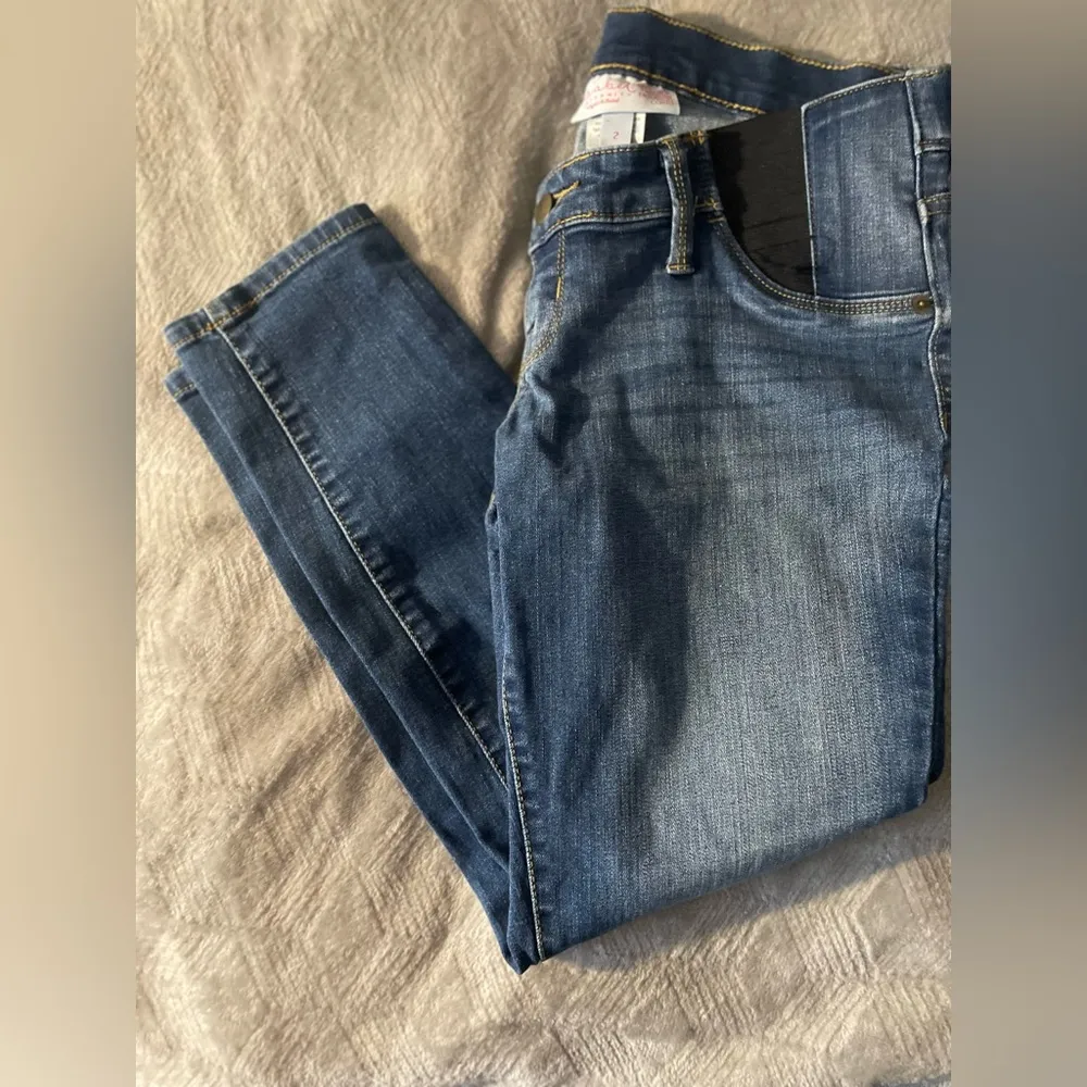 Isabel Maternity Size 2 Skinny Cropped Skinny Jean - Image 6