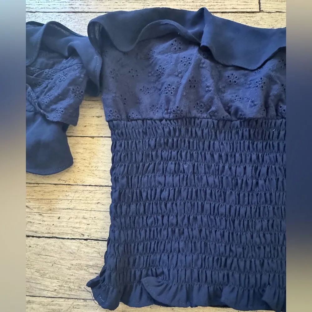 Off the shoulder ruffle top - Image 4