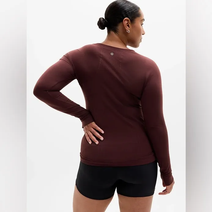 Athleta Momentum Long Sleeve XXL - Image 2