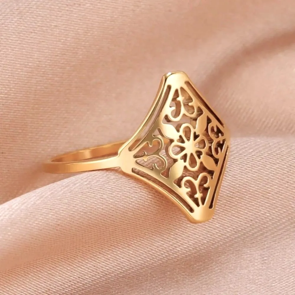 NEW 14k Yellow‎ Gold Plated Stainless Steel Filigree Ring, Size 6 - Image 5