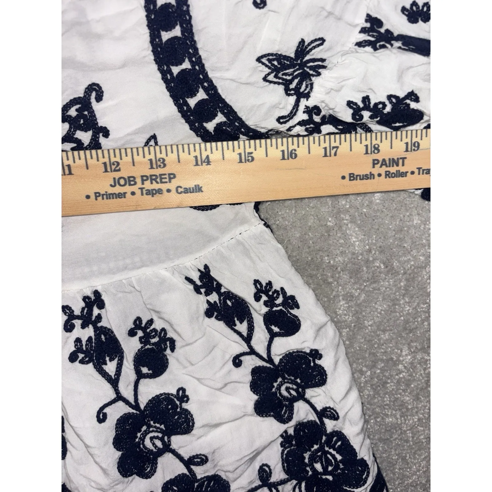 Anthropologie Kindred Embroidered Floral Butterfly Boho Peasant Top Size S White - Image 5