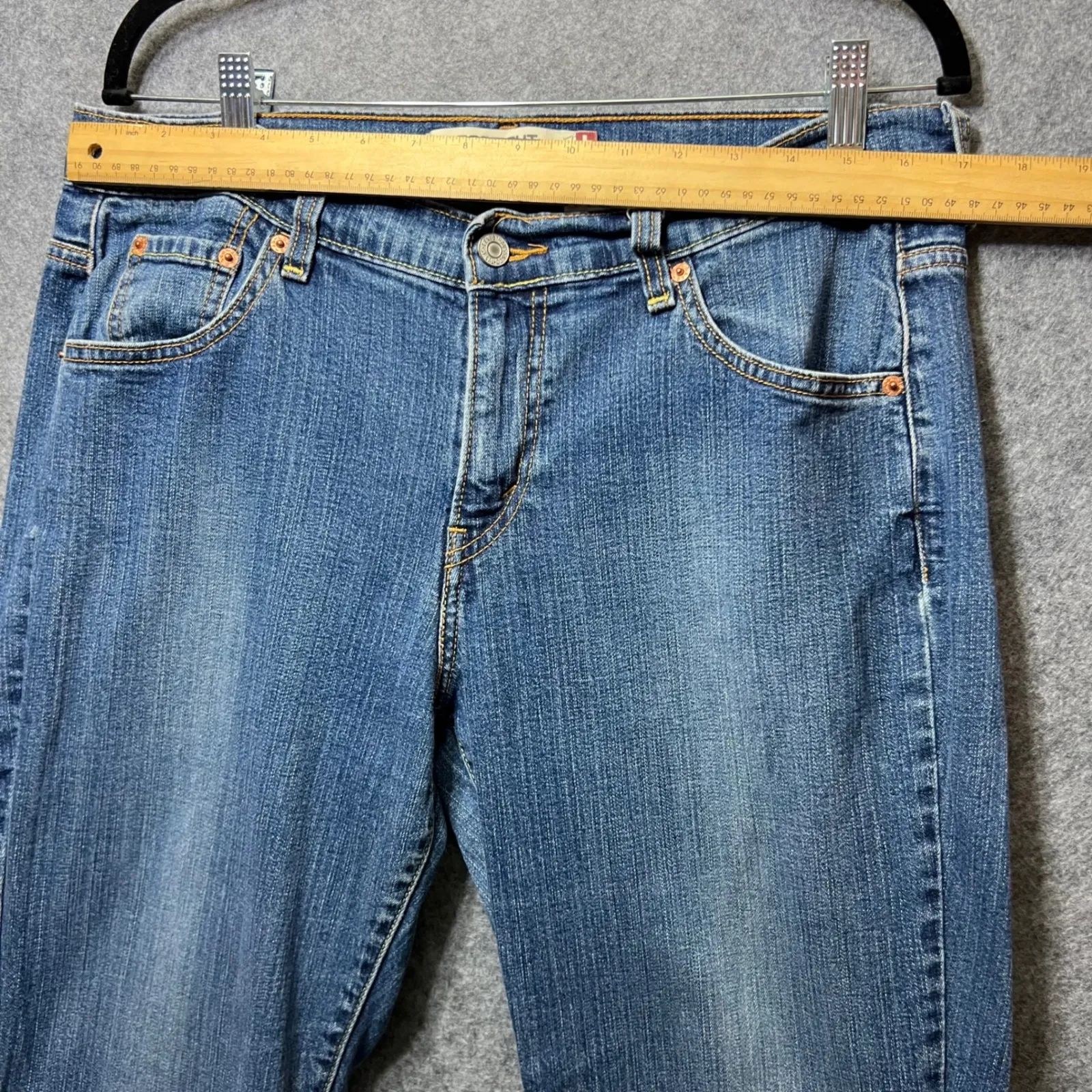Levis Bootcut Jeans Denim Blue Wash Classic Style Women's Size 12‎ Short - Image 2