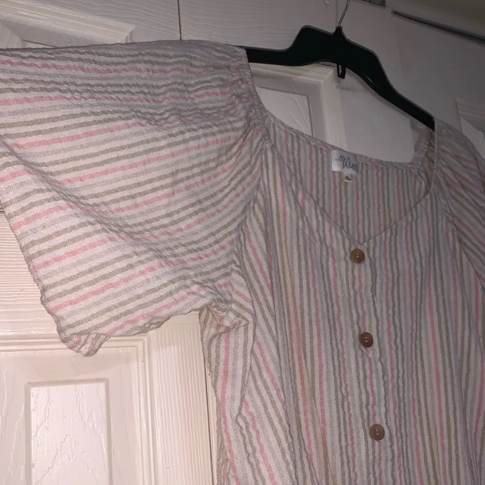 Short sleeved button up blouse - Image 2