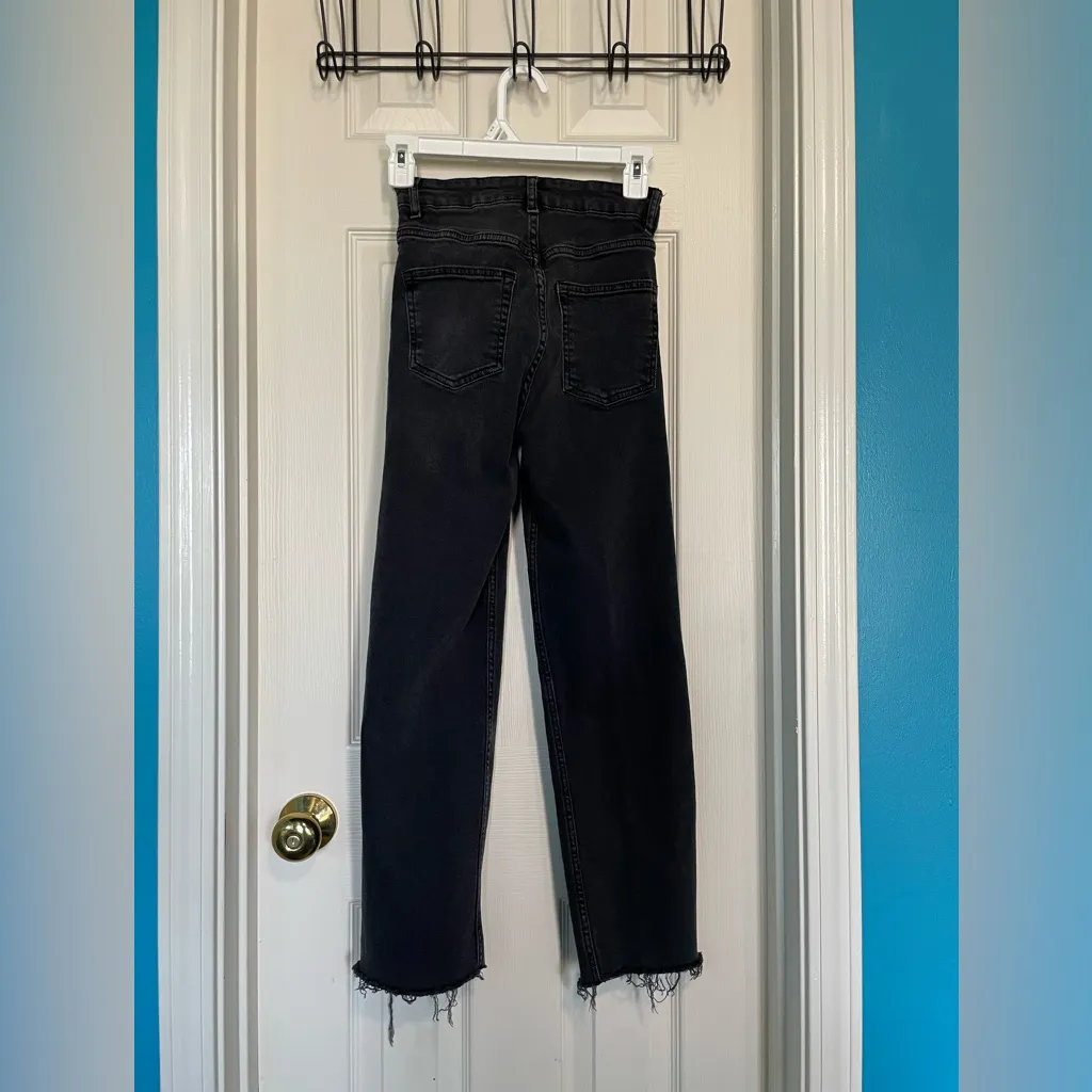 H&M Divided Black Frayed Jeans - Image 3