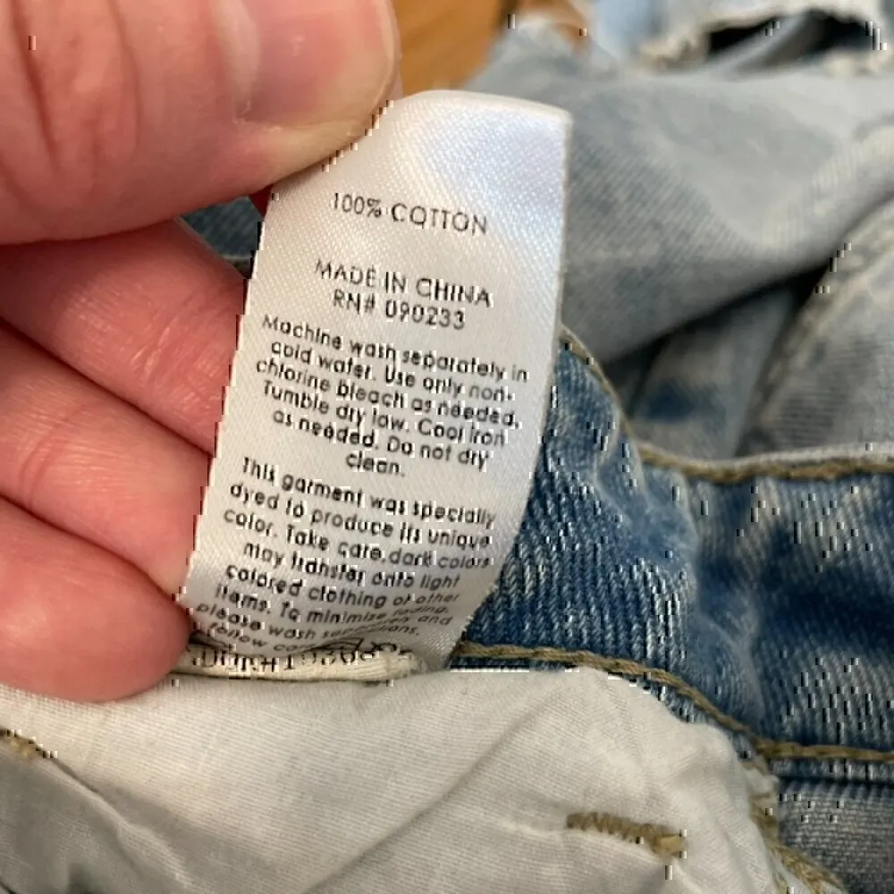 PACSUN Mom Jeans Light Wash Distressed Ripped High Waisted Cropped Crop Ankle 24 - Image 9