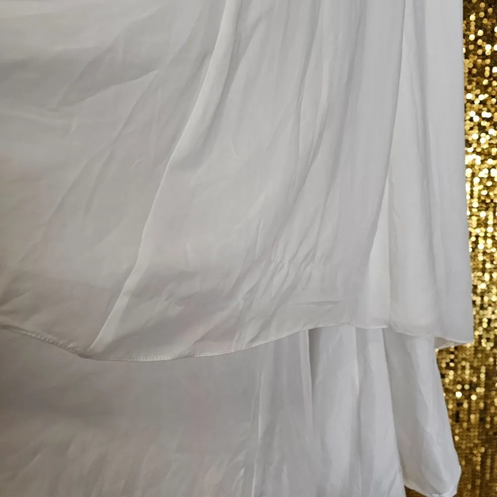 Beaded and Pearl Wedding Dress White Size 2 - Image 2