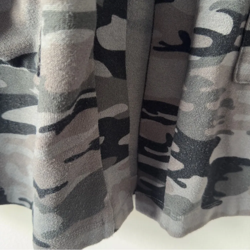 Anthropologie Sanctuary Camo Duster Cardigan long sleeve pockets camouflage L - Image 6