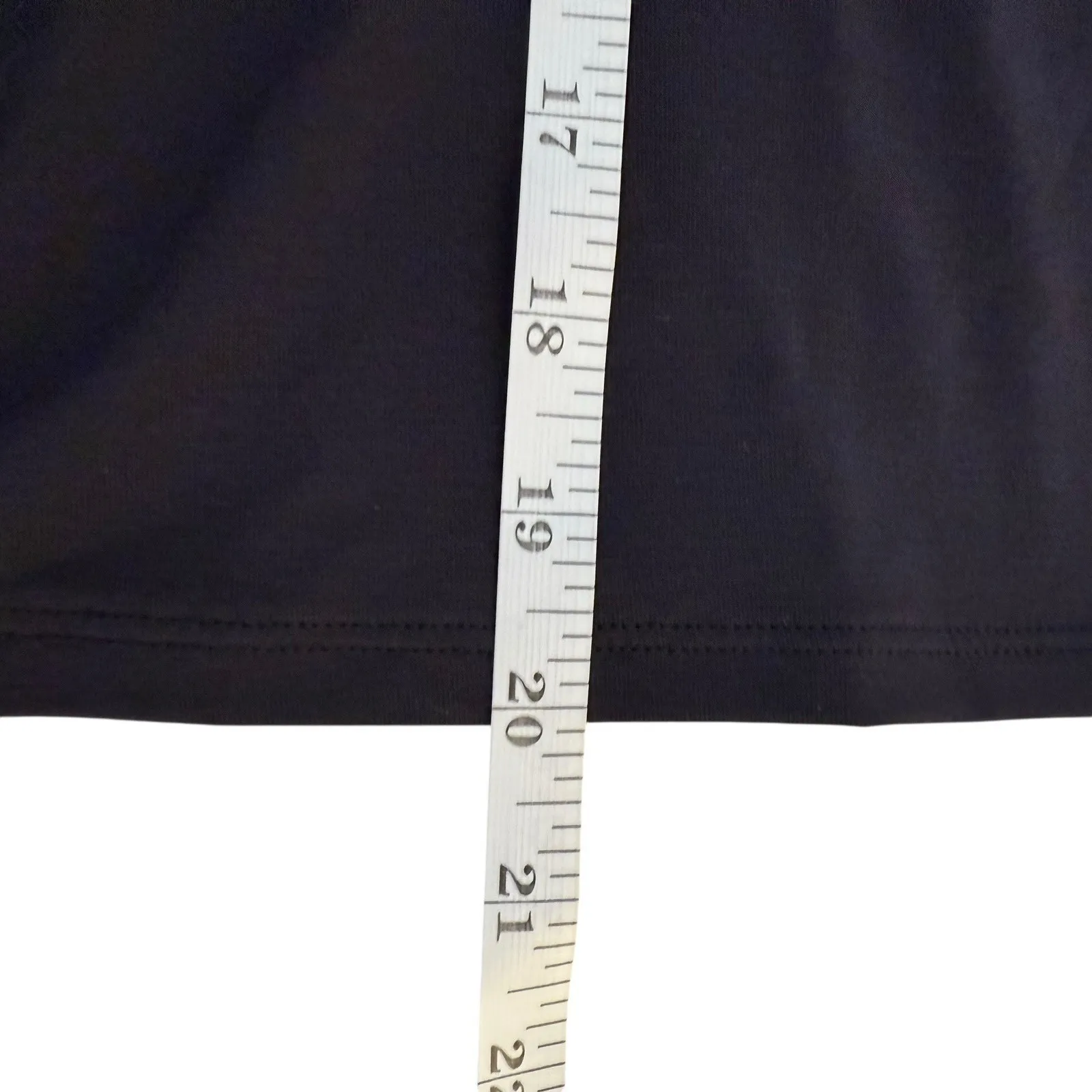 Athleta All Around Ruched Top Size XL Black Long Sleeve Lightweight Athletic Gym - Image 12