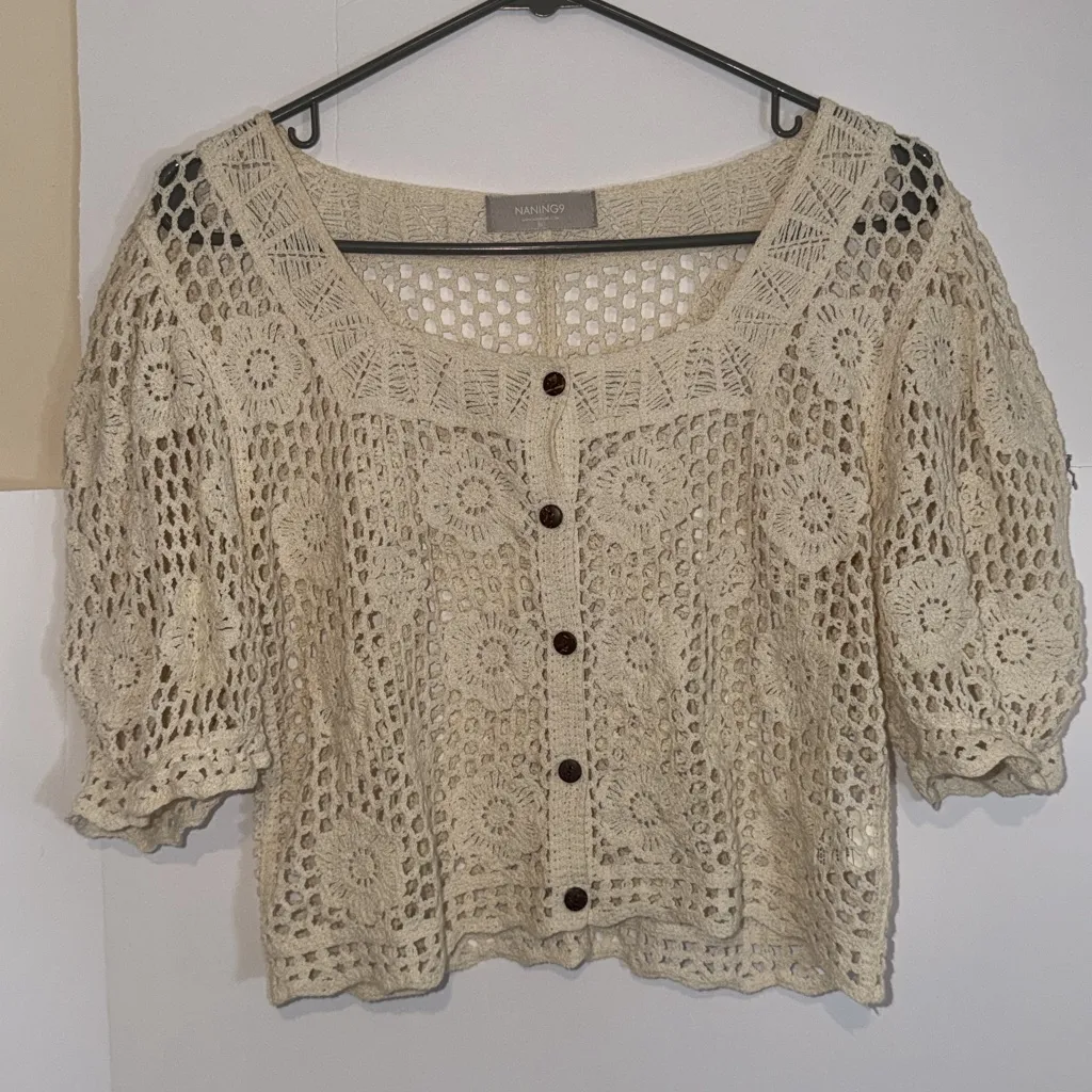 Chic Cream Crochet Button - Image 9