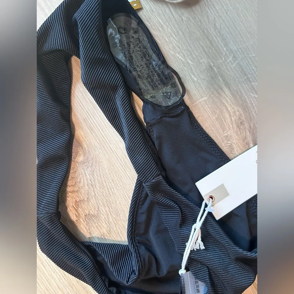 NWT Good American Swim Bottom Black Ribbed Mid Rise Better Bikini “2” Medium - Image 5