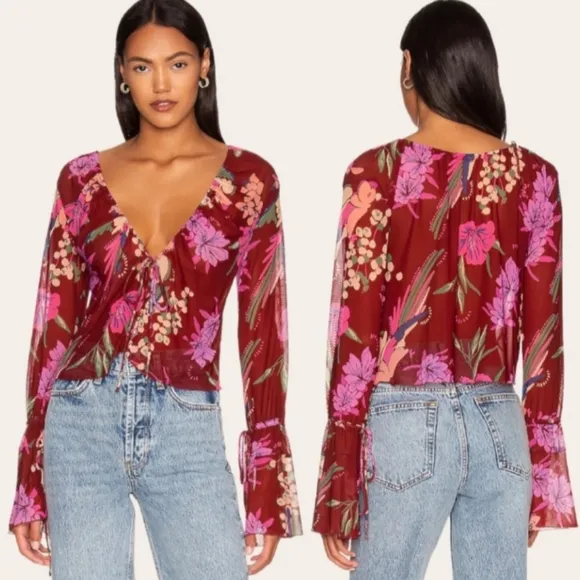 NWT Free People of Paradise Top in Cocoa Combo Bell Sleeves Red Floral Size M - Image 2