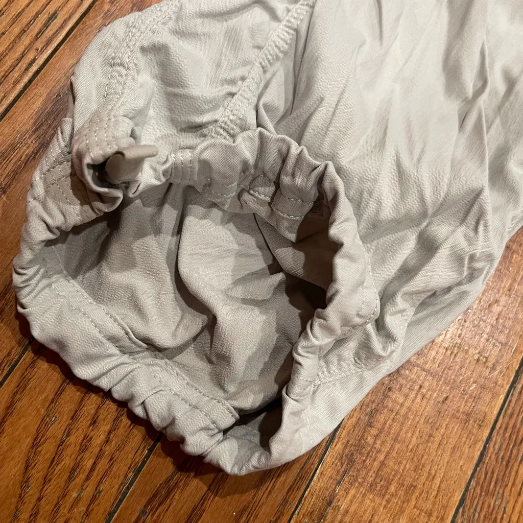 The North Face Men's Light Gray Cargo Pants - Image 5