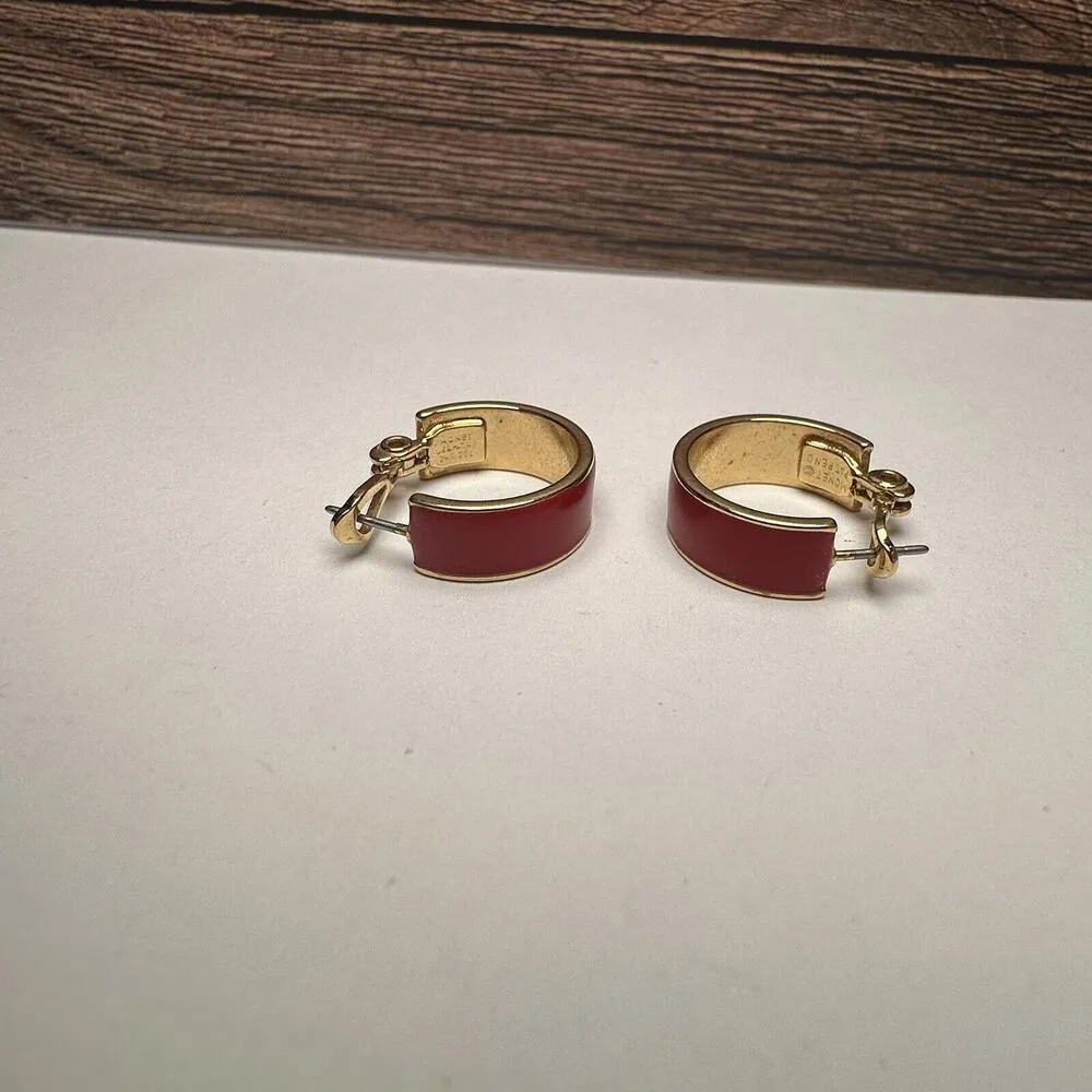 Monet Red Enamel Gold Tone Hoop Pierced Earrings Signed - Image 4
