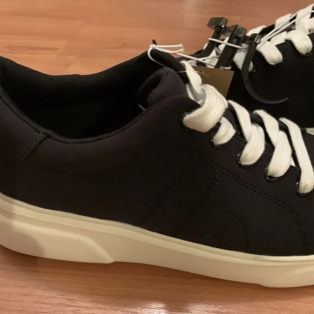 Mad Love Sia Apparel Women's Lace Up Canvas Shoes Sneakers Size 9 Black - Image 5