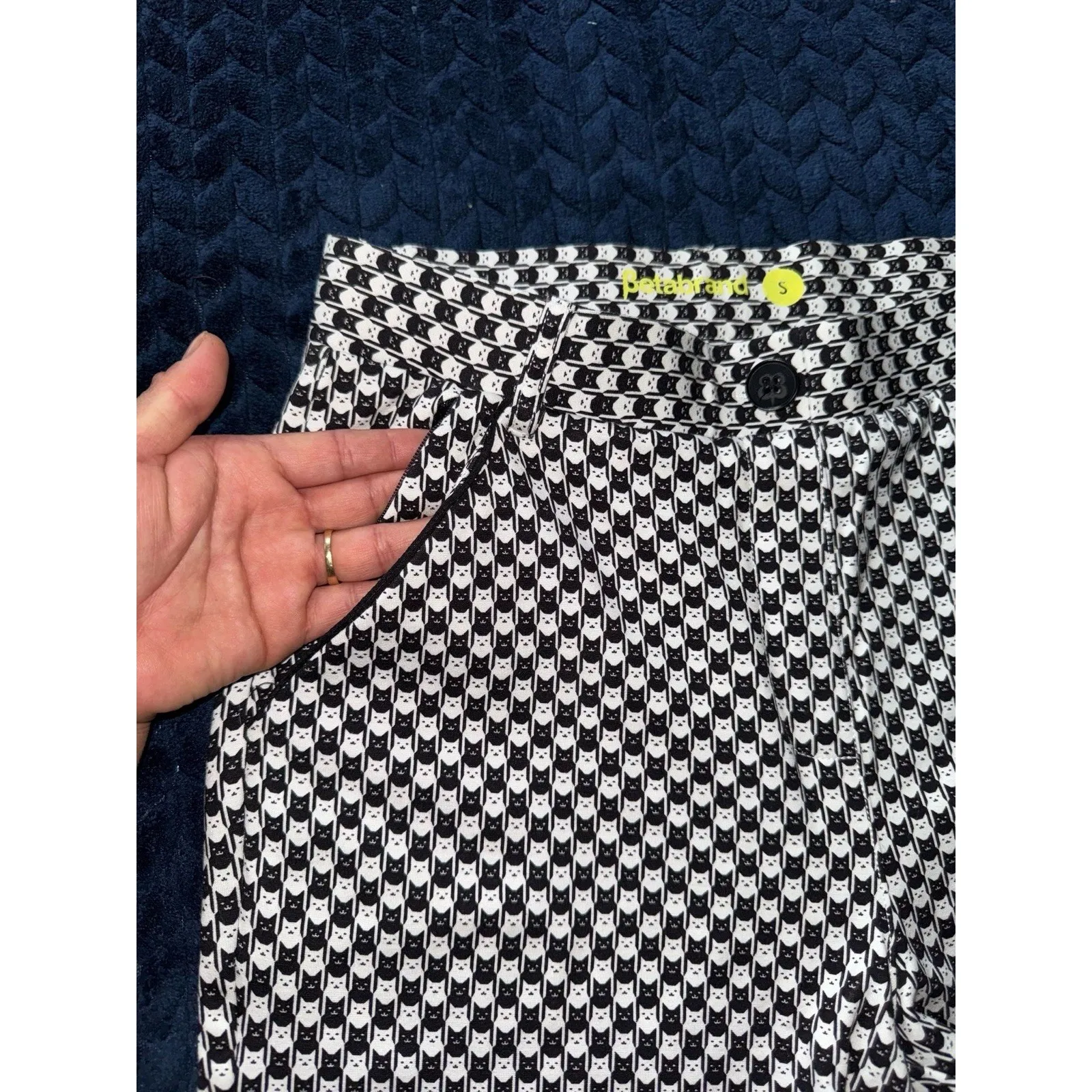 Betabrand Women's Yoga Dress Pants Black White Cat Check Stretch‎ Pull On Sz S - Image 4