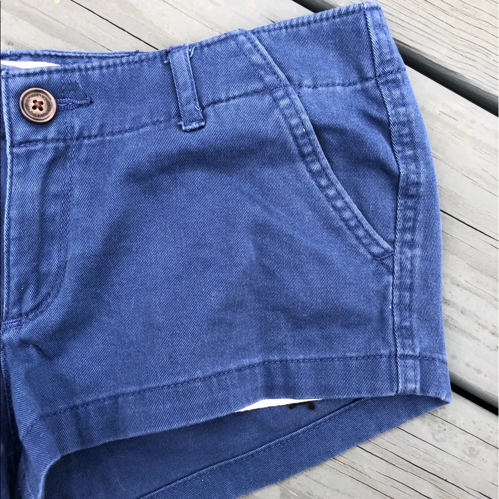 HOLLISTER size 3 navy shorts - Image 2