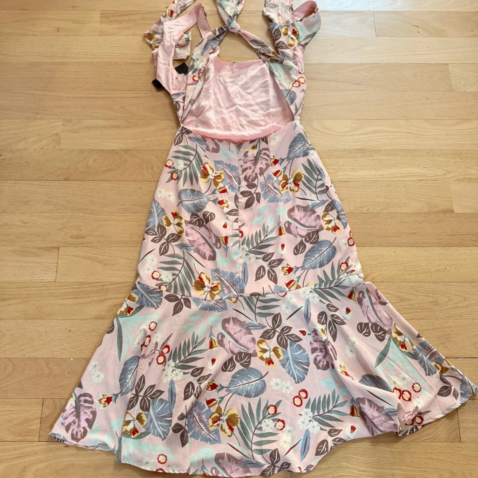 NWT Lulus Floral Midi Dress Square Neck Back Tie Cutout Pink Tropical Size S - Image 6