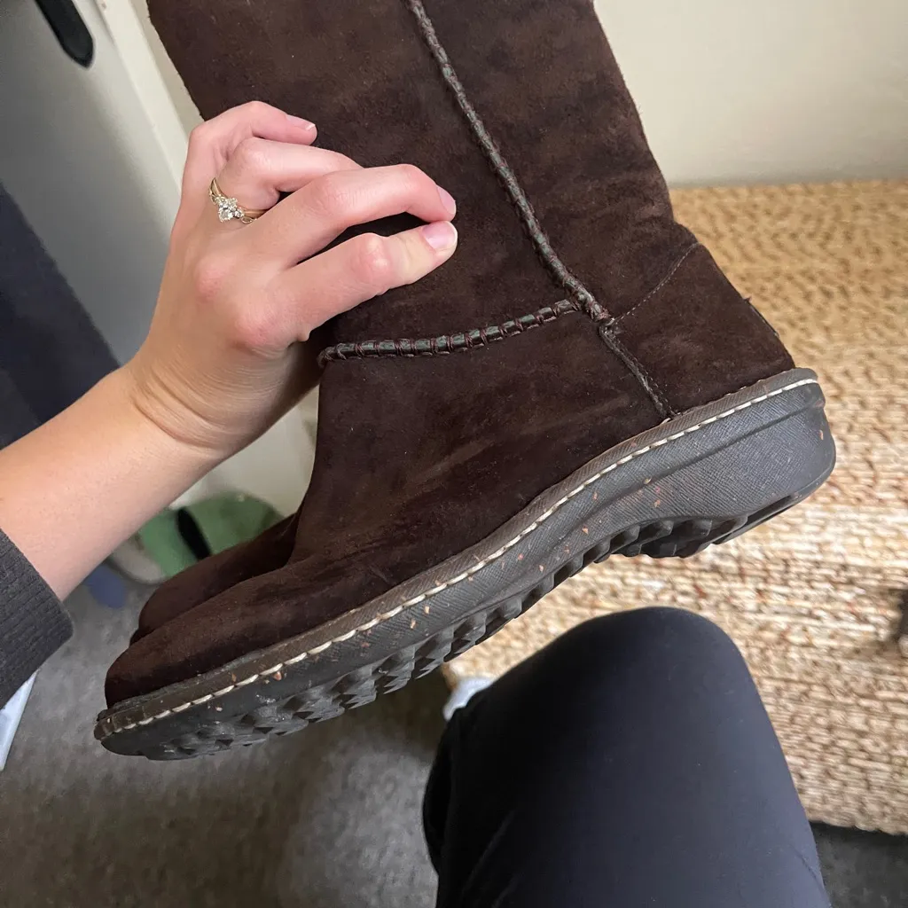 UGG AUSTRALIA 219495 dark brown suede sheepskin mid calf winter boots size 7 - Image 11