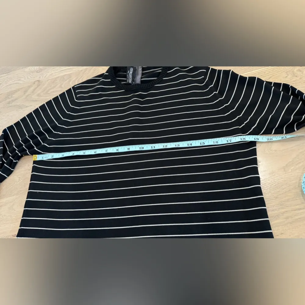 Givenchy women’s vintage lightweight striped black white sweater - Image 4