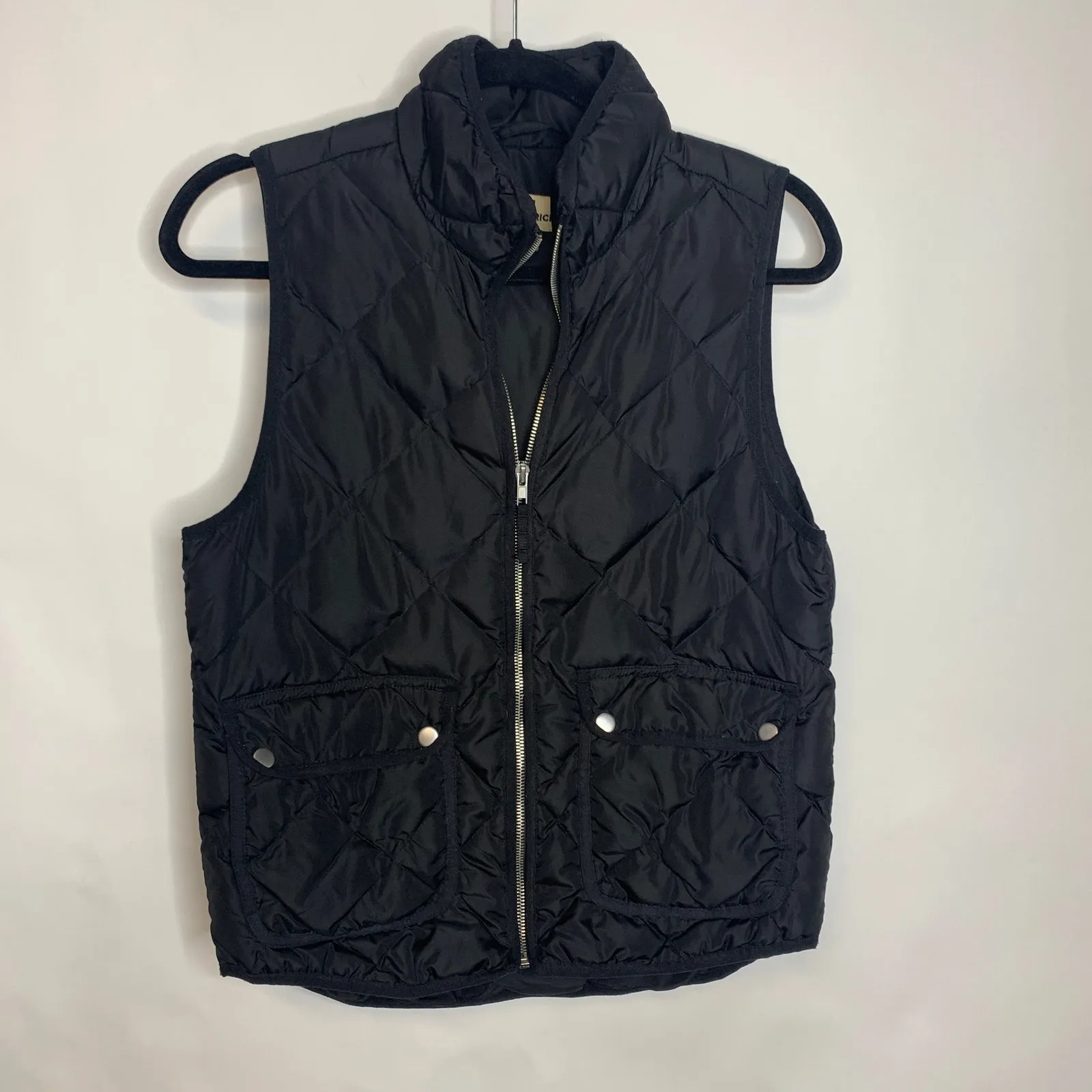 Woolrich Black Quilted Down Puffer Vest Zip Front Sz Small - Image 6