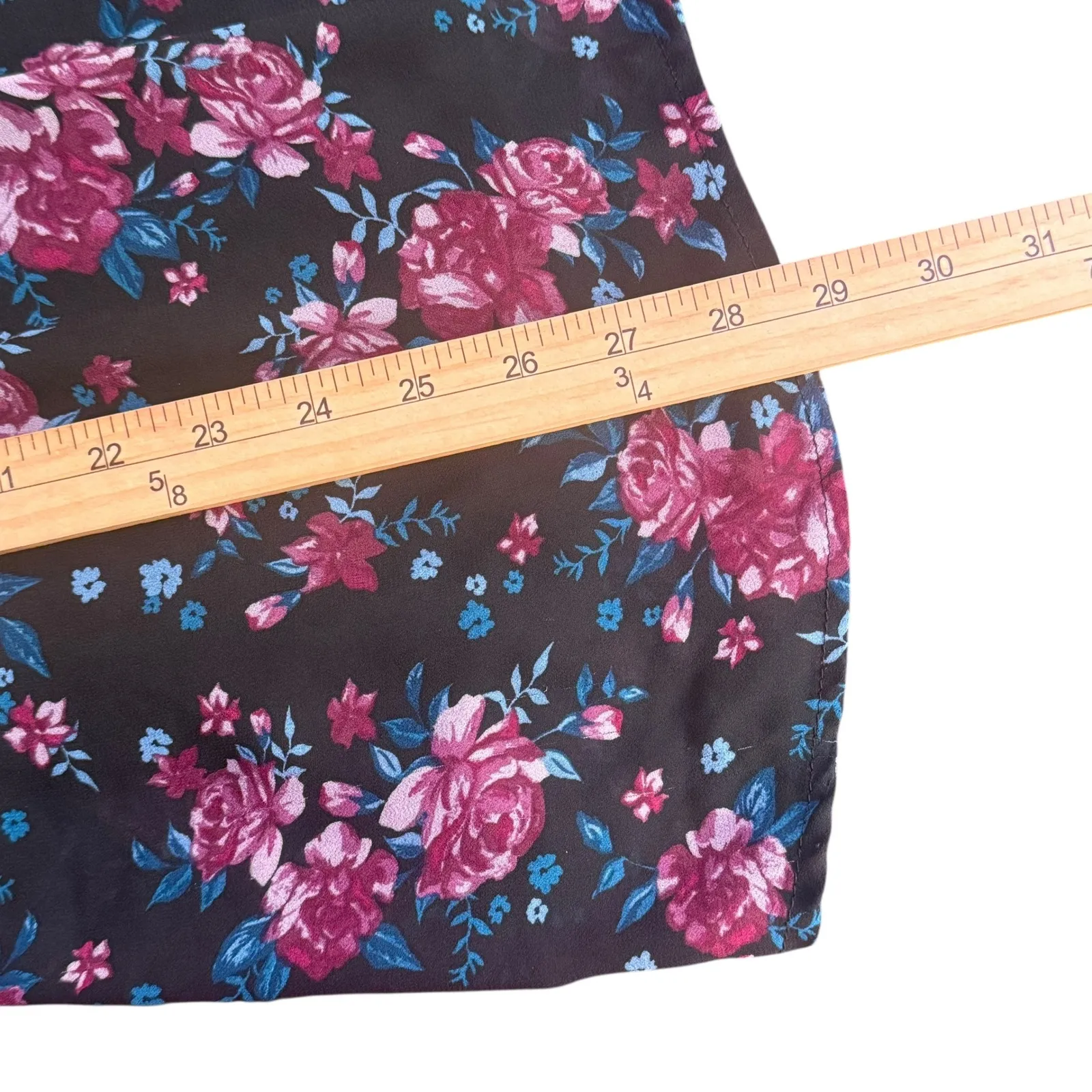 Torrid‎ 1 Dark Floral Whimsigoth Chiffon Lace Up Top Size 1X Flare Sleeve Black - Image 12