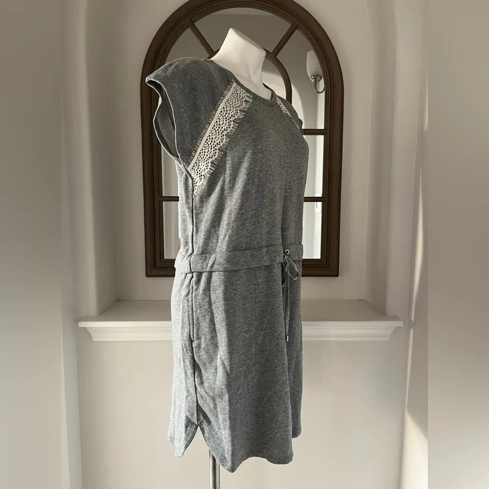 DKNY Lace Drawstring-Waist Crewneck Short Shift Dress in Grey, Size M NWT - Image 11