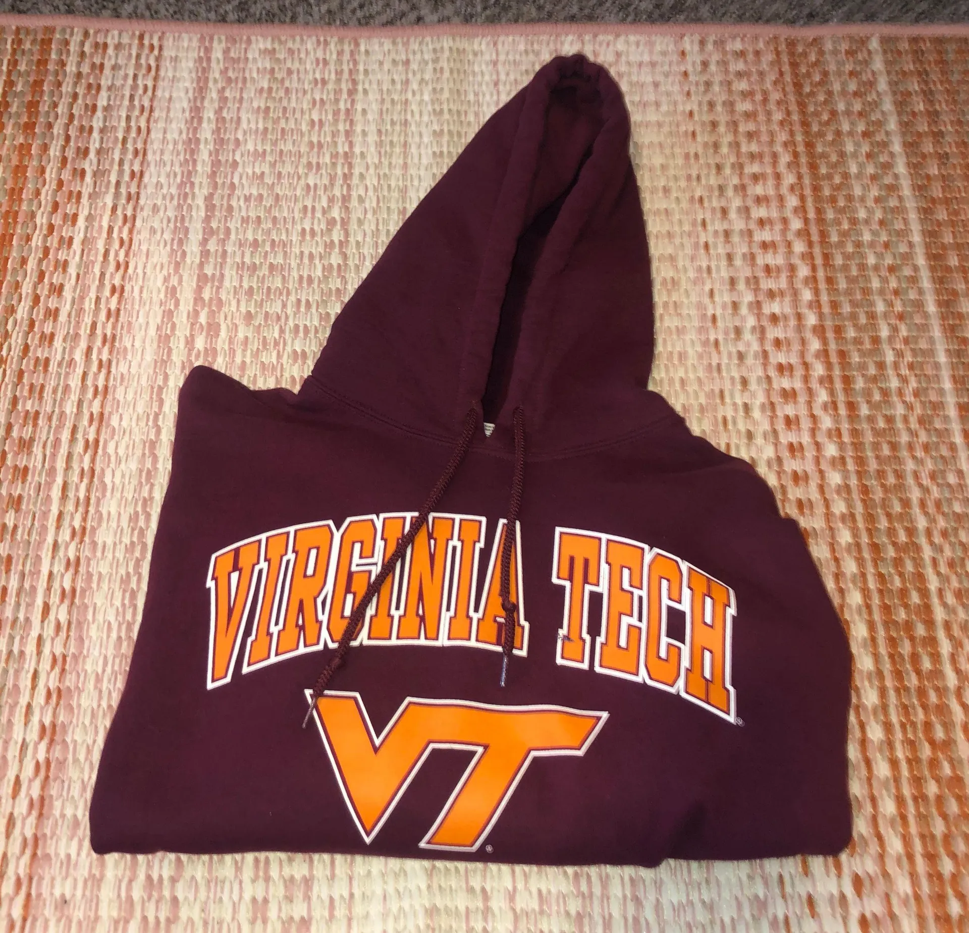 Virginia Tech Hoodie Size L - Image 2