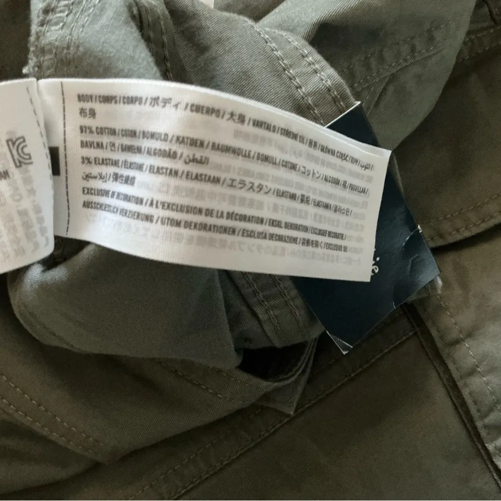 Abercrombie & fitch curve love relaxed fit cargo pants high rise sz 36/22 - Image 10