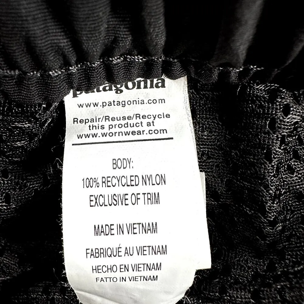 Patagonia Barely Baggies Shorts 2.5" Pull On Mid Rise Stretch Slit Black NWOT L - Image 4
