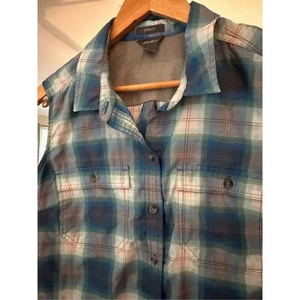 Eddie‎ Bauer Flannel Size Large Button Down - Image 2