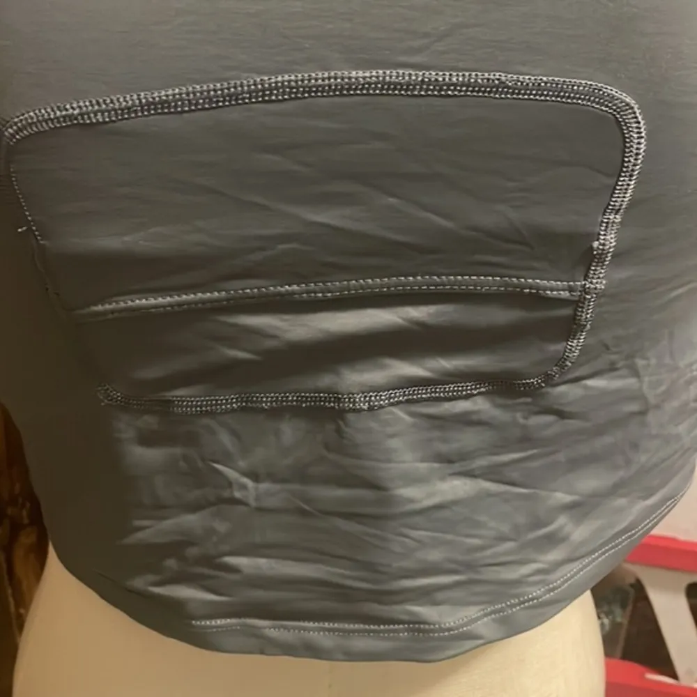 Spanx top womens cap short sleeve UPF50+ cool gray black style SA0115 shirt SzM - Image 49