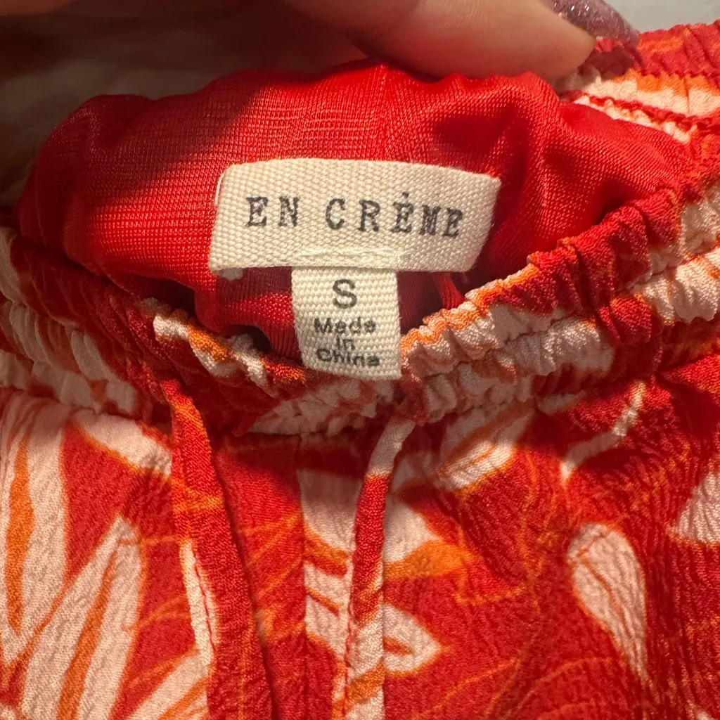 En Creme Floral Top and Shorts Set Red - Image 5